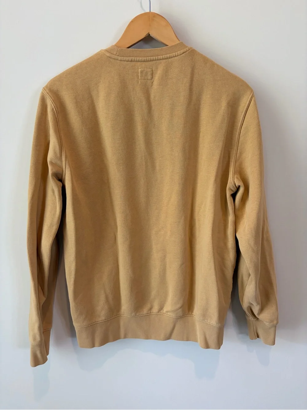 Levi's Men's Crewneck Sweatshirt in Tan